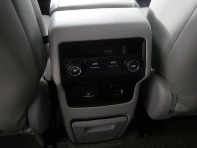 2017 GMC Acadia SLT