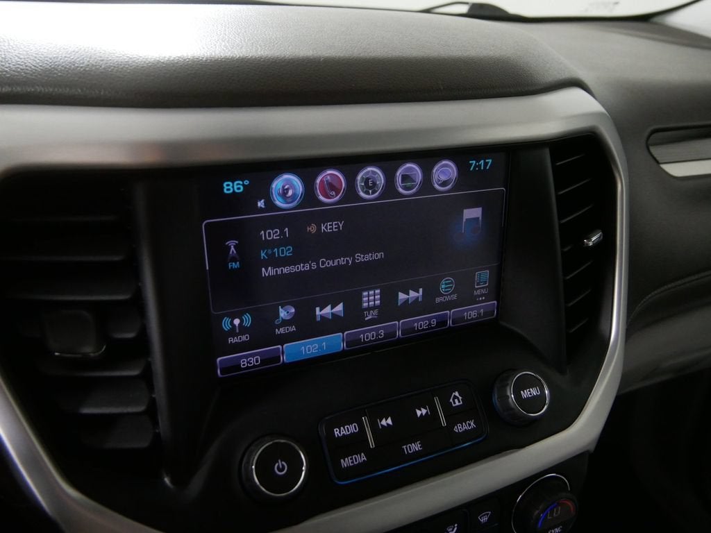 2017 GMC Acadia SLT