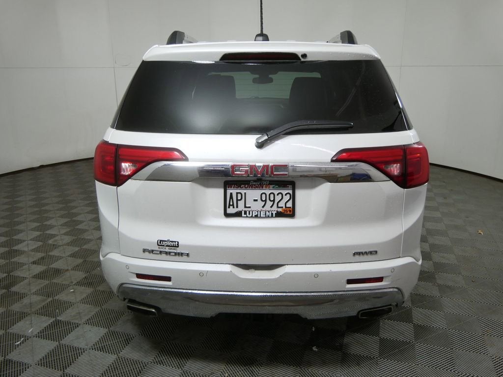 2017 GMC Acadia Denali