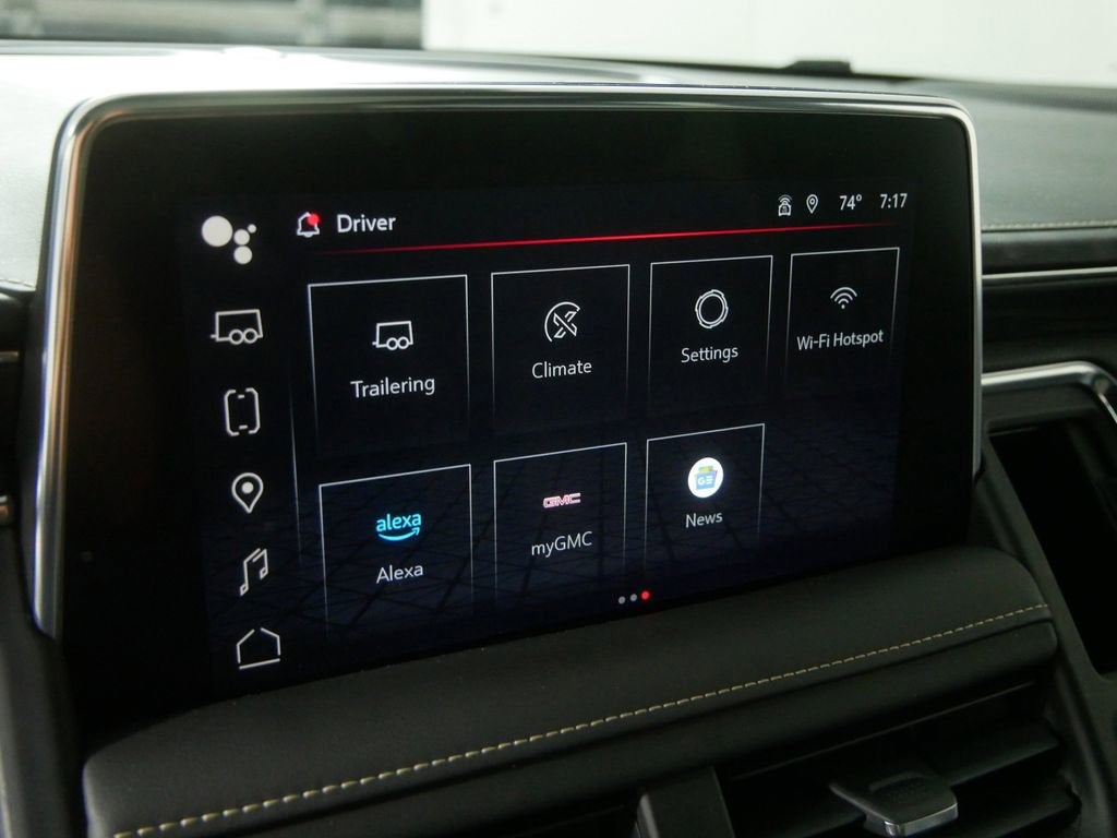 2023 GMC Yukon SLT