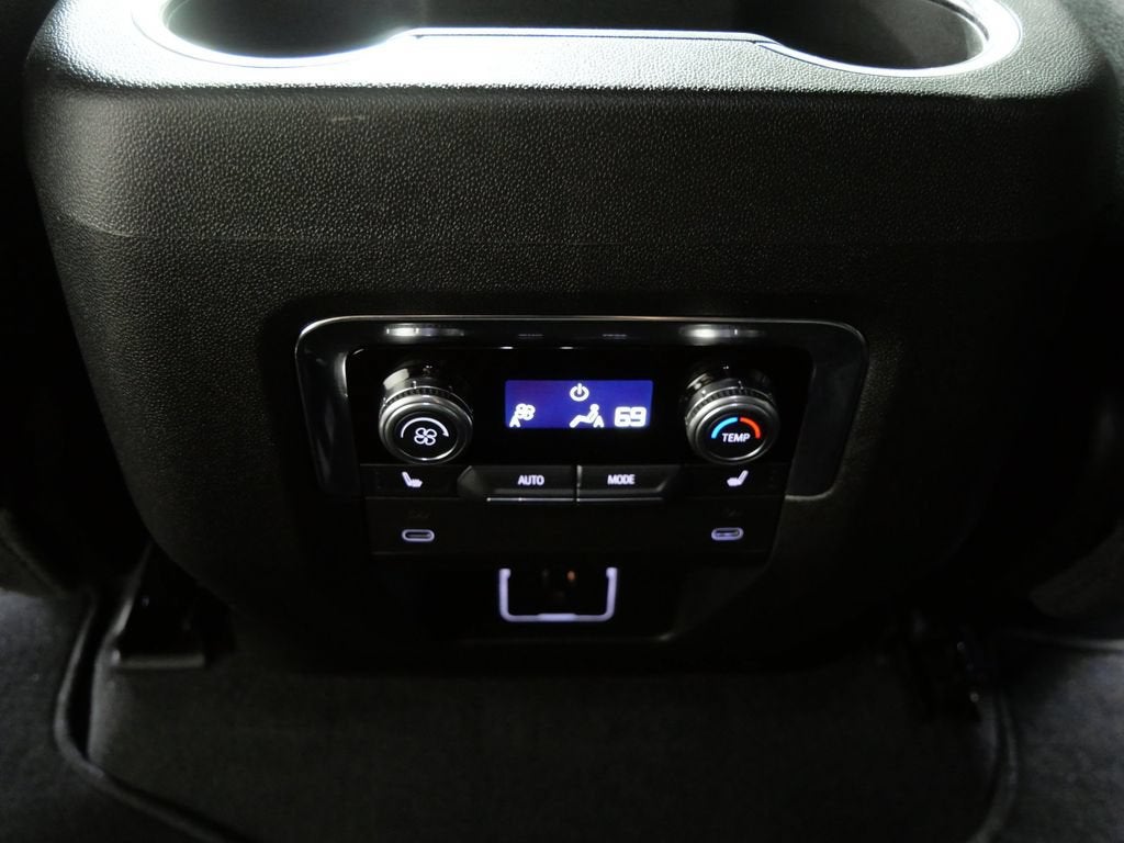2025 GMC Yukon AT4
