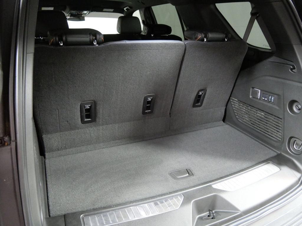 2025 GMC Yukon AT4