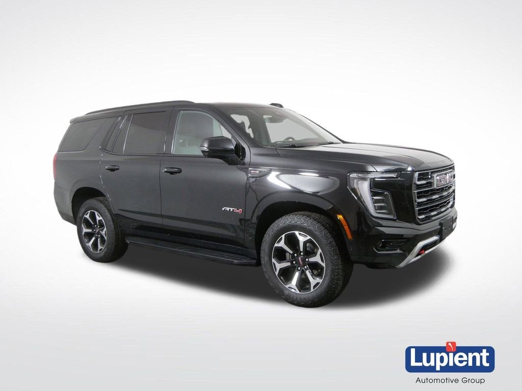 2025 GMC Yukon AT4 4X4's photo