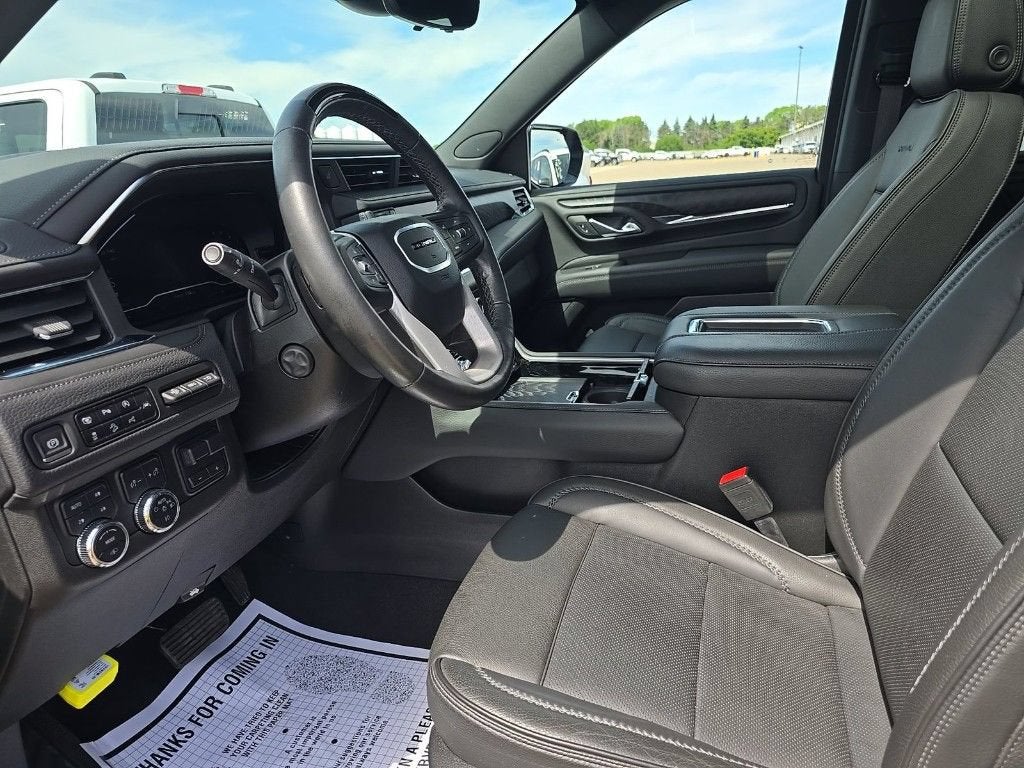 2024 GMC Yukon Denali