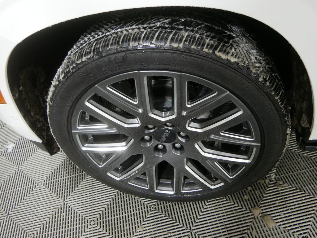 2025 GMC Yukon Denali Ultimate