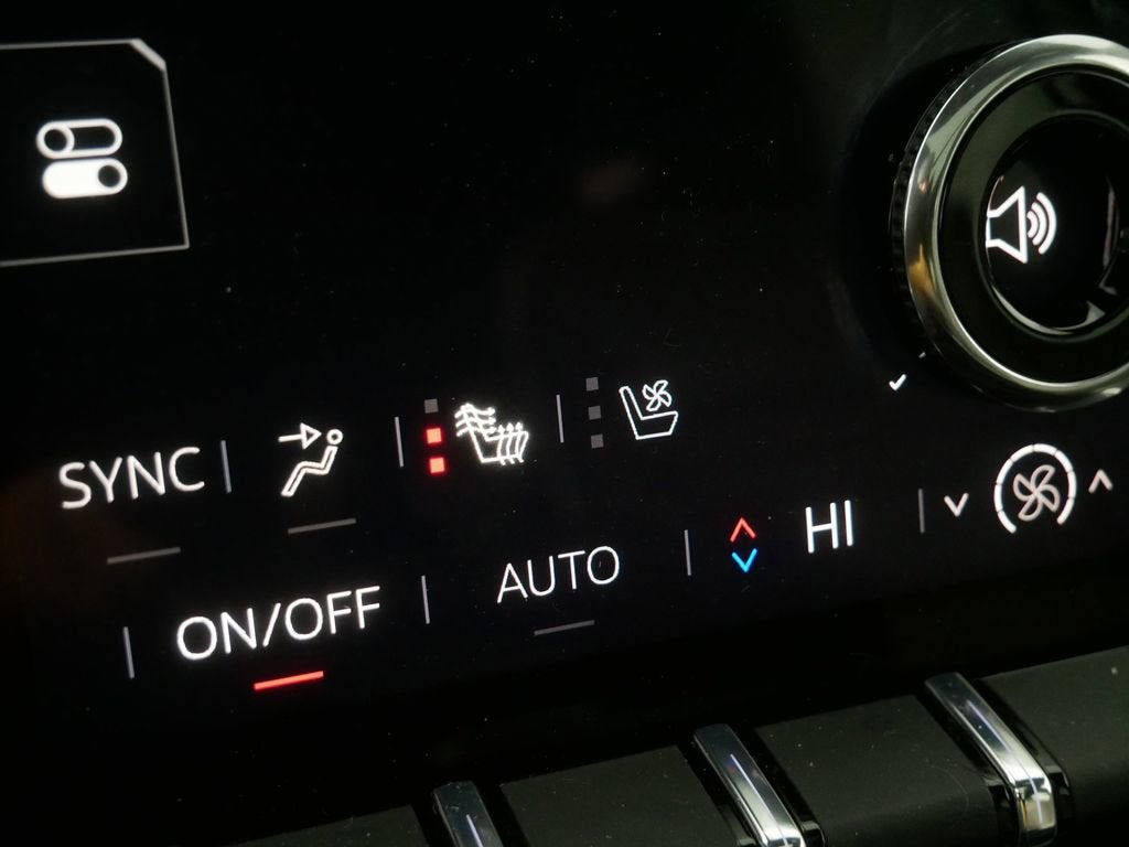 2025 GMC Yukon Denali Ultimate