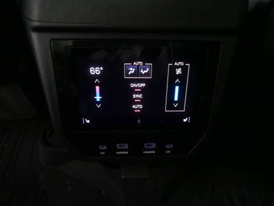 2025 GMC Yukon Denali Ultimate