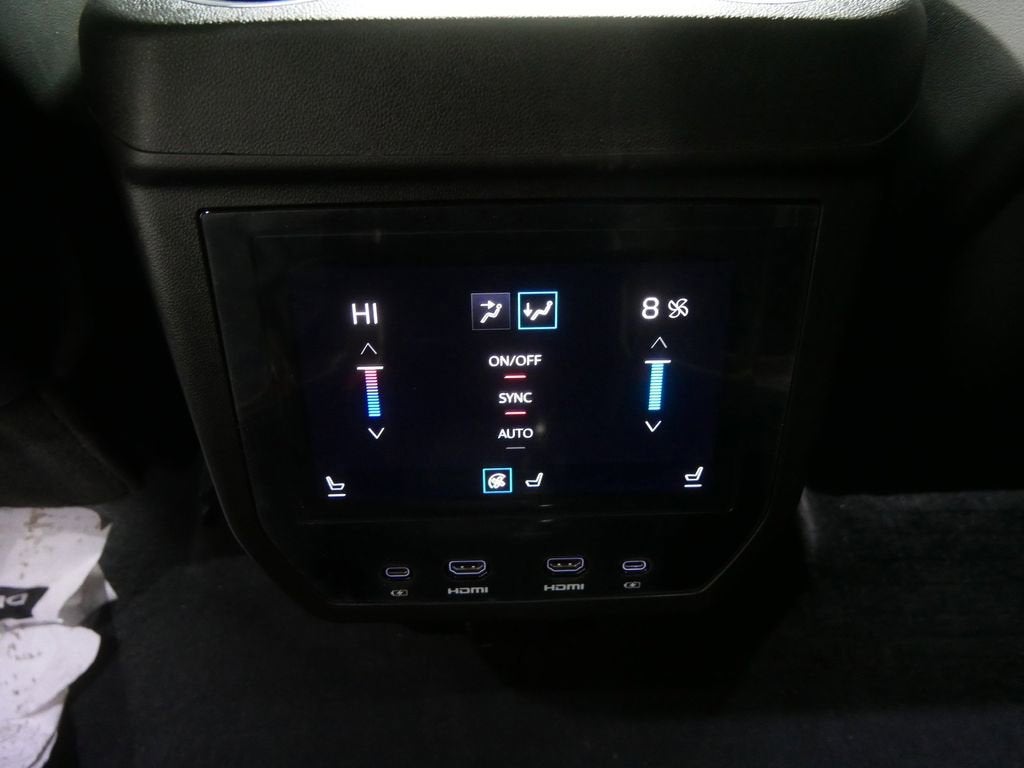 2025 GMC Yukon Denali Ultimate