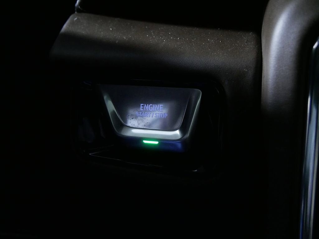 2025 GMC Yukon Denali Ultimate