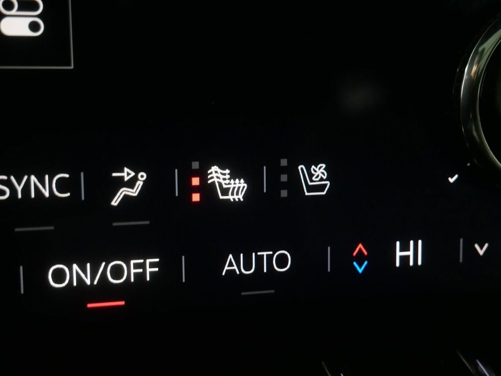 2025 GMC Yukon Denali Ultimate