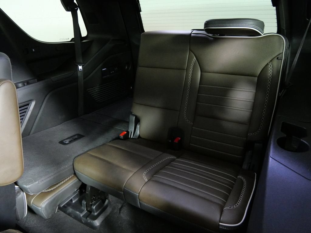 2025 GMC Yukon Denali Ultimate