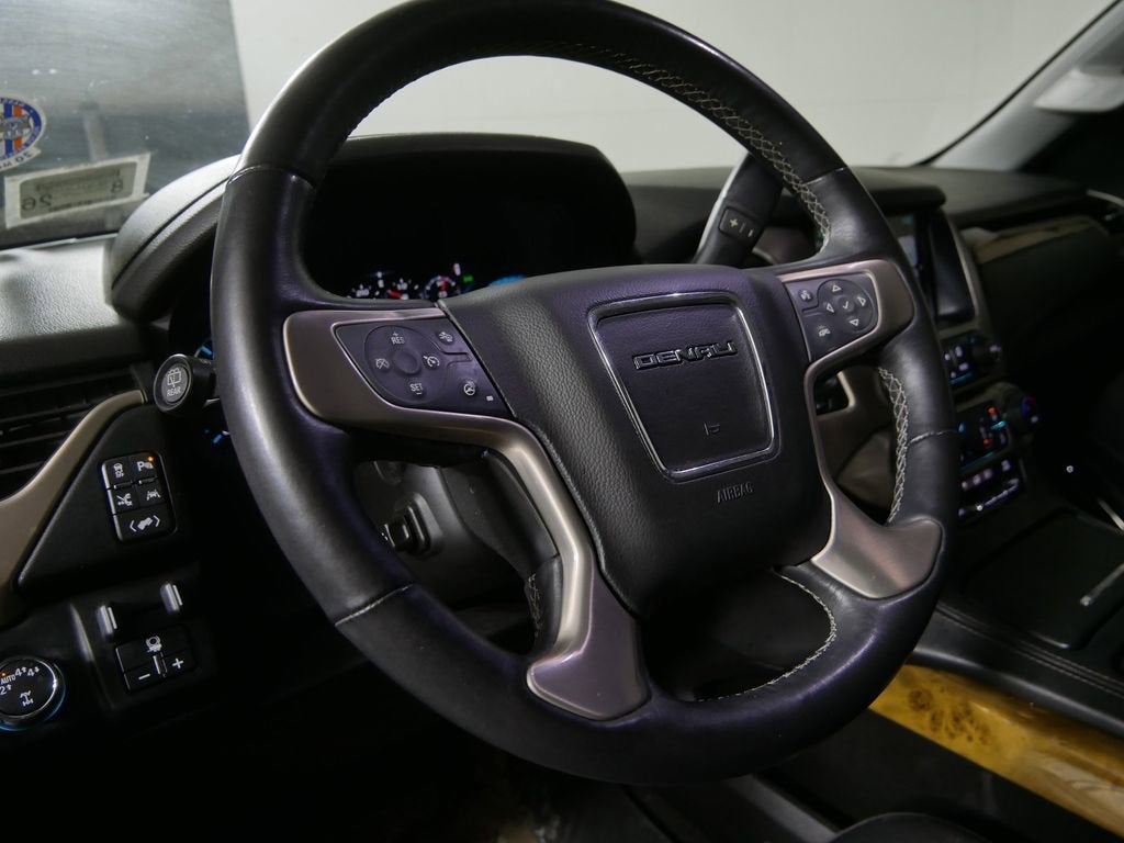 2017 GMC Yukon XL Denali