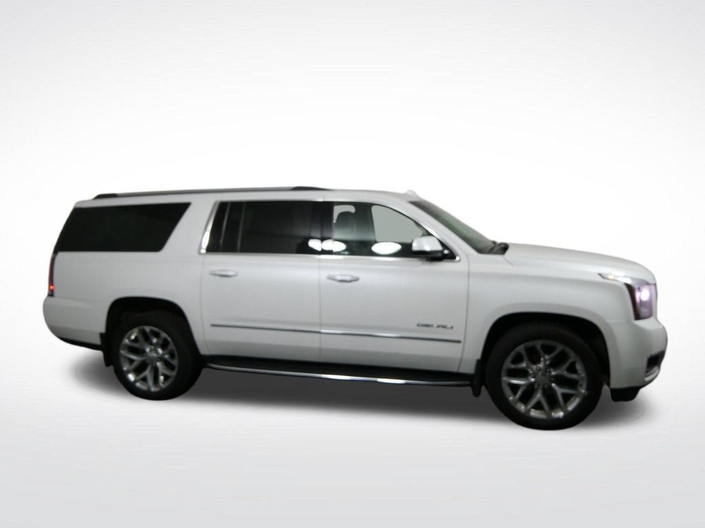 Used 2017 GMC Yukon XL Denali with VIN 1GKS2HKJ9HR379776 for sale in Golden Valley, Minnesota