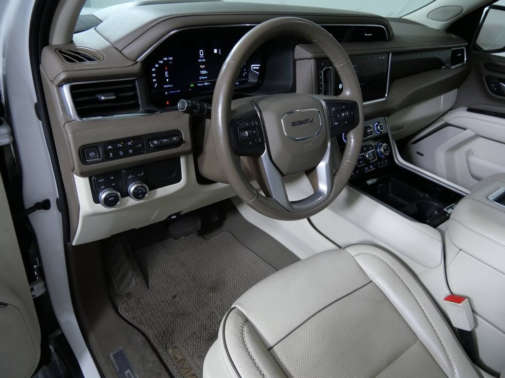2022 GMC Yukon XL Denali