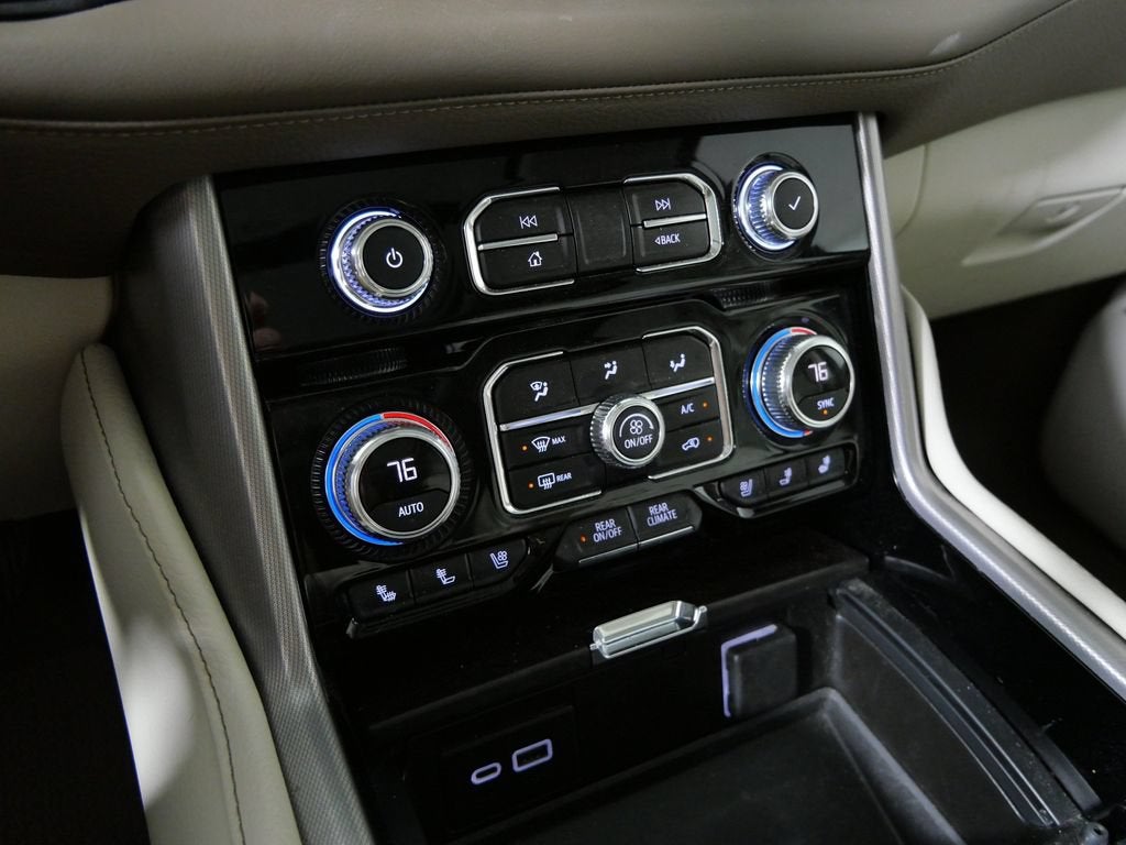 2022 GMC Yukon XL Denali