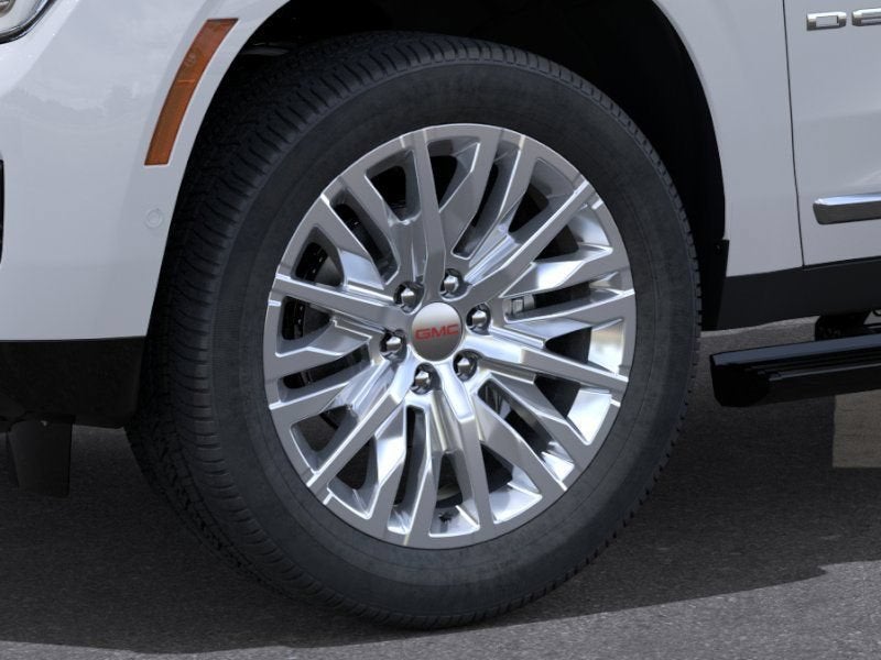 2026 GMC Yukon XL Denali - Photo 10