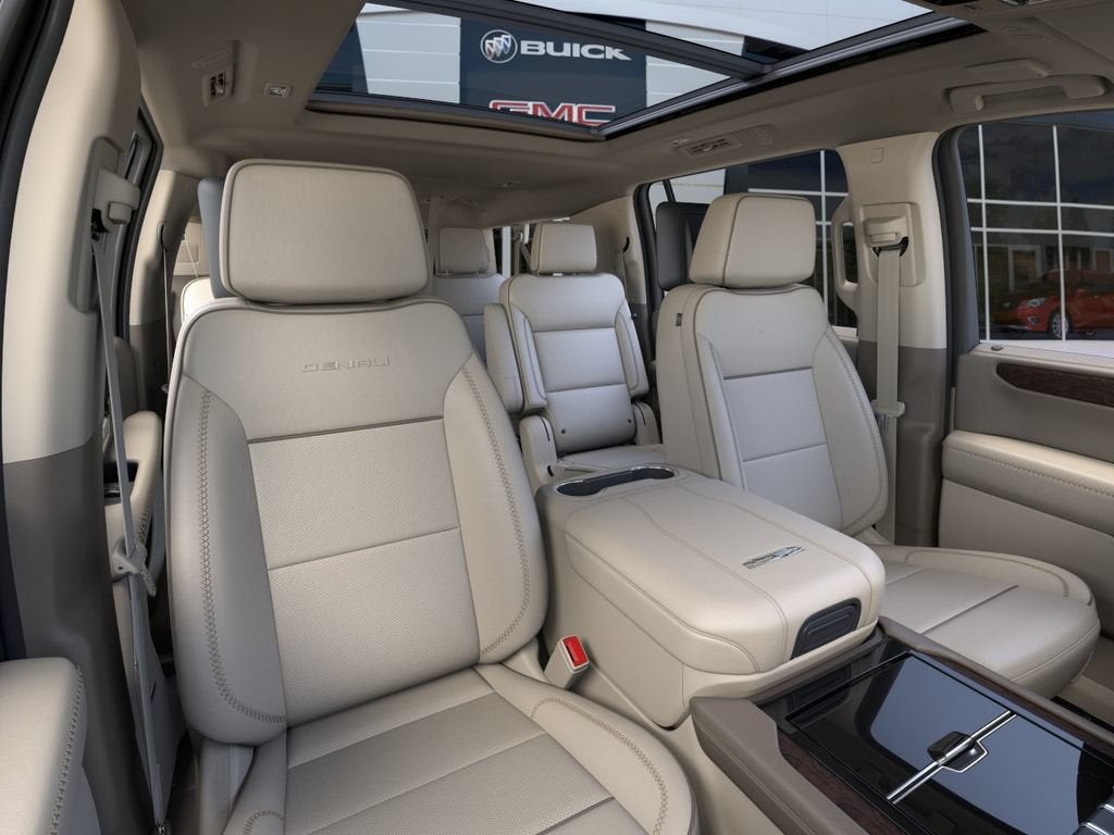 2026 GMC Yukon XL Denali - Photo 18