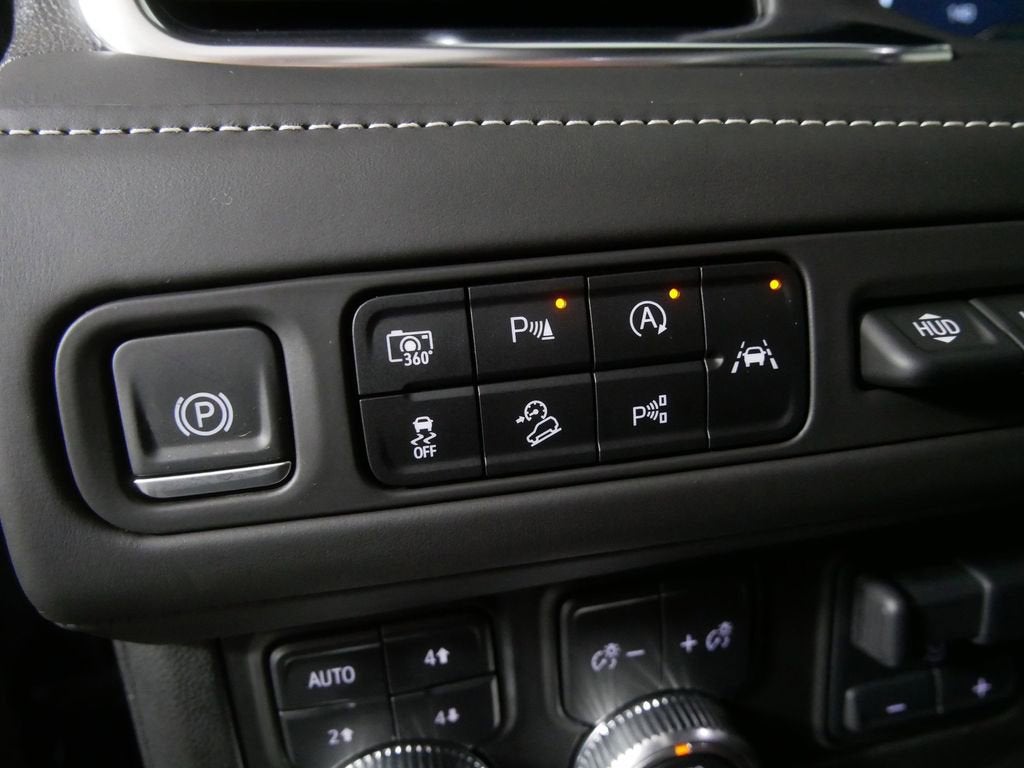 2024 GMC Yukon XL Denali Ultimate