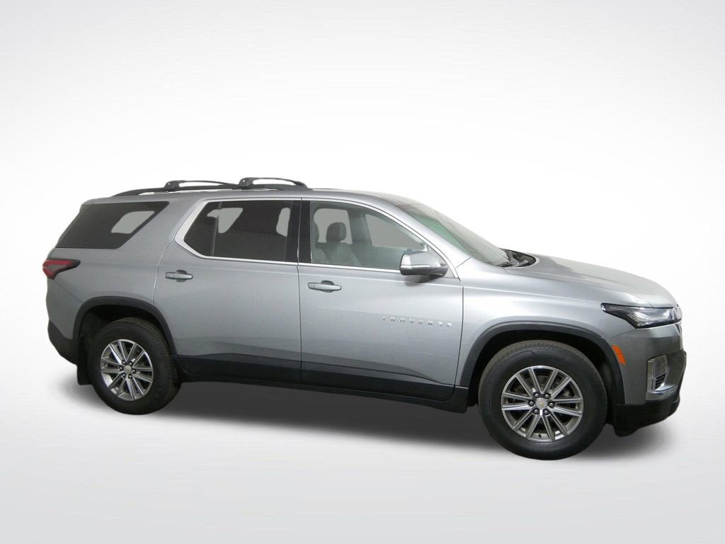 Used 2023 Chevrolet Traverse 3LT with VIN 1GNEVHKW8PJ215645 for sale in Golden Valley, Minnesota