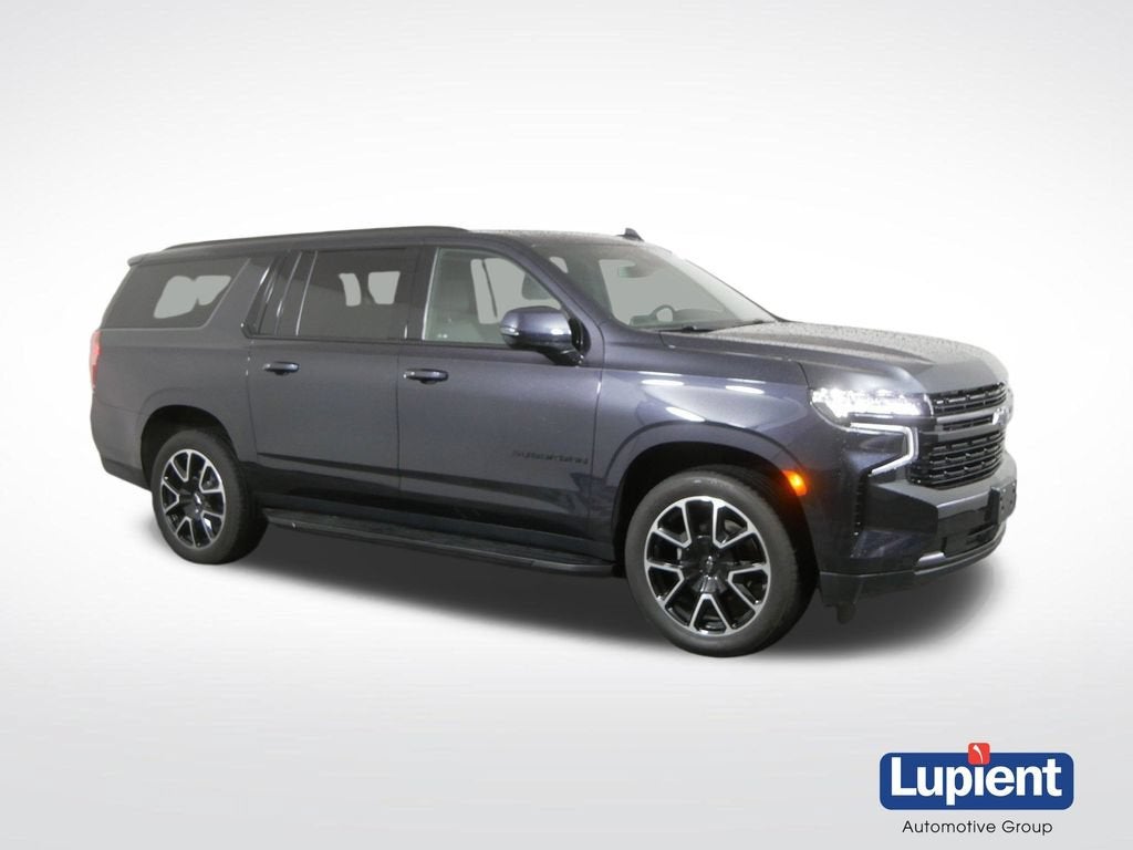 2023 Chevrolet Suburban RST