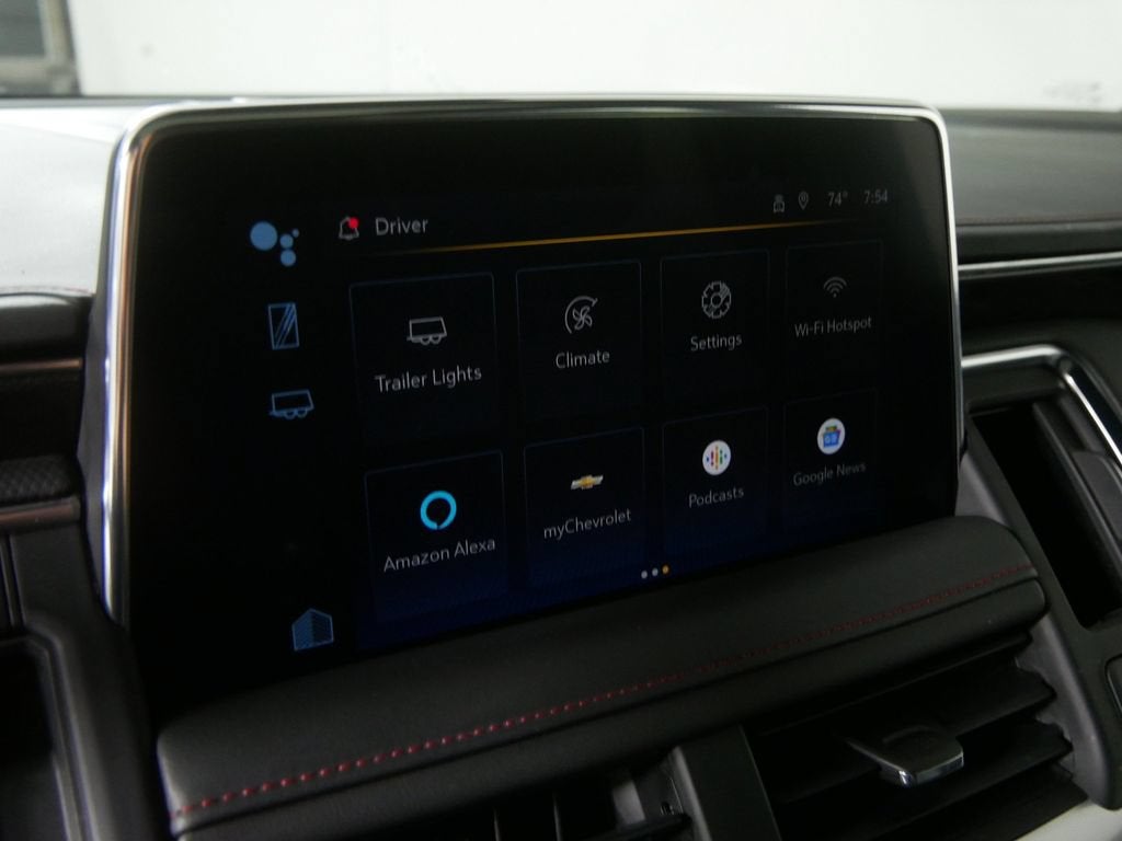 2023 Chevrolet Suburban RST