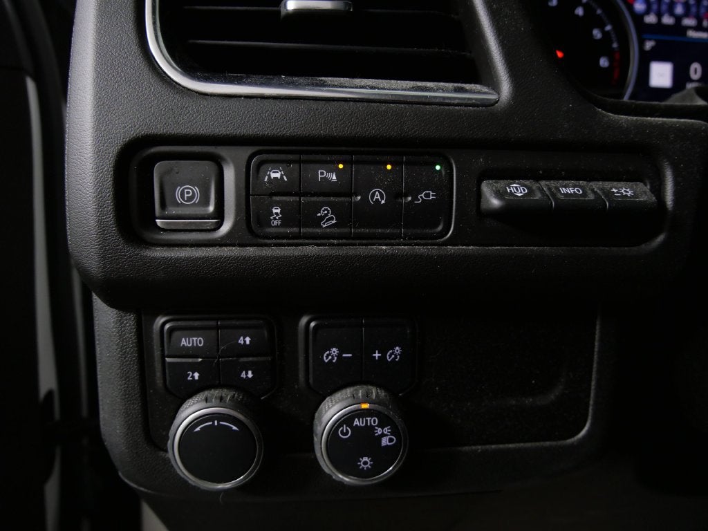 2021 Chevrolet Suburban High Country