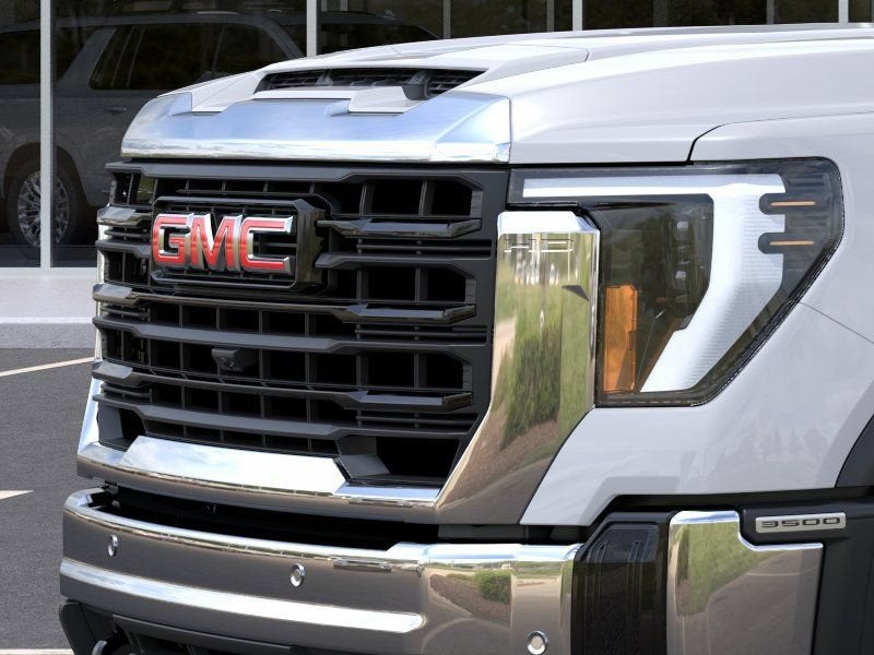 2026 GMC Sierra 3500HD Pro - Photo 15