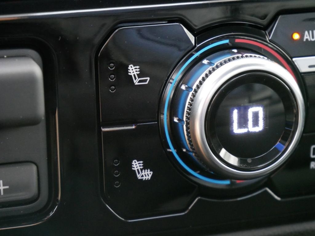 2025 GMC Sierra 3500 HD SLE