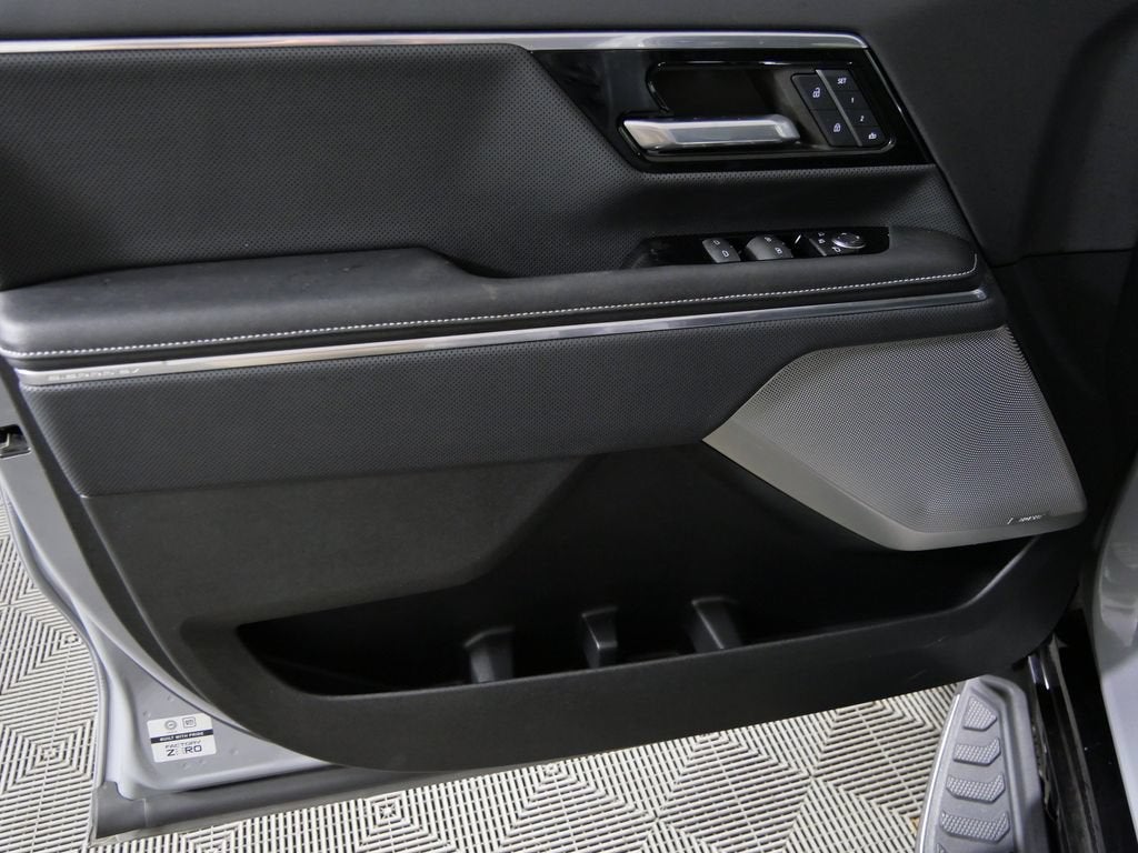 2024 GMC Sierra EV Denali Edition 1