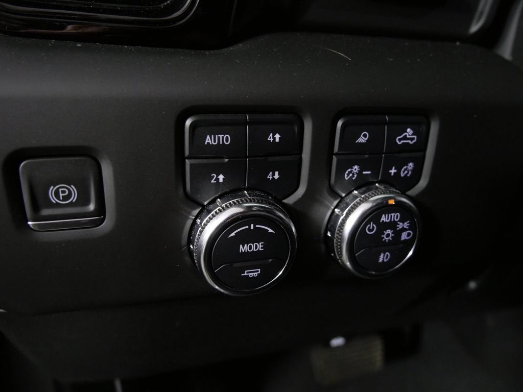 2024 GMC Sierra 3500 HD AT4