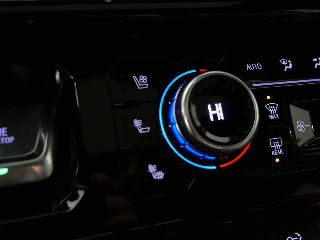 2024 GMC Sierra 3500 HD AT4