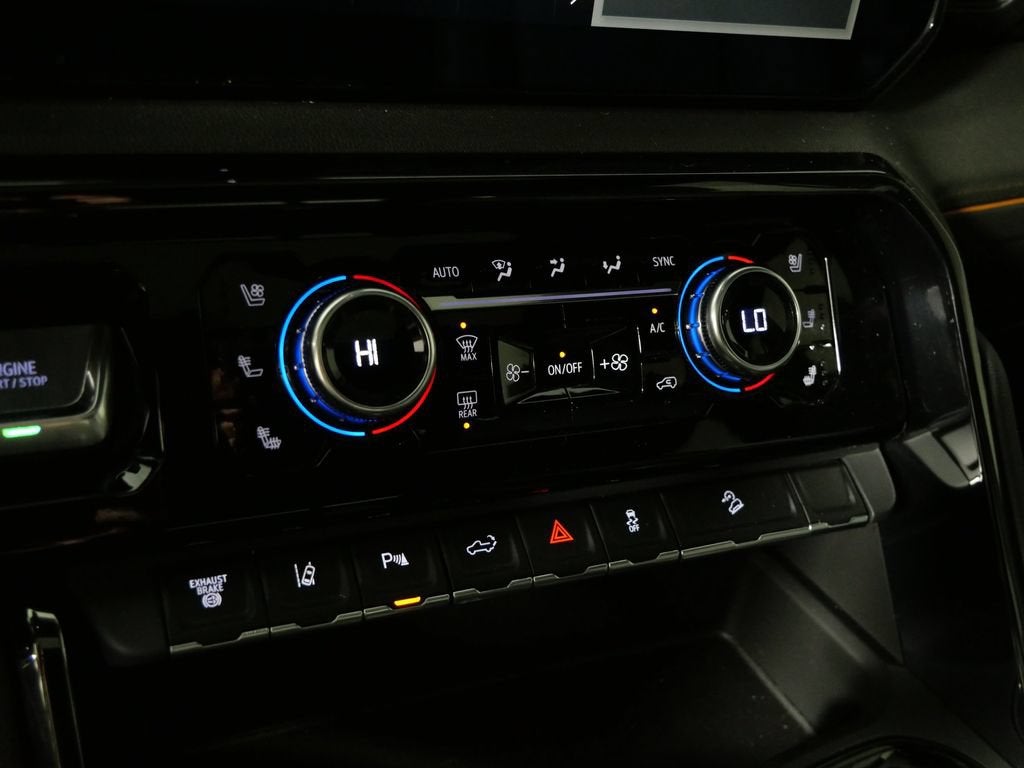 2024 GMC Sierra 3500 HD AT4