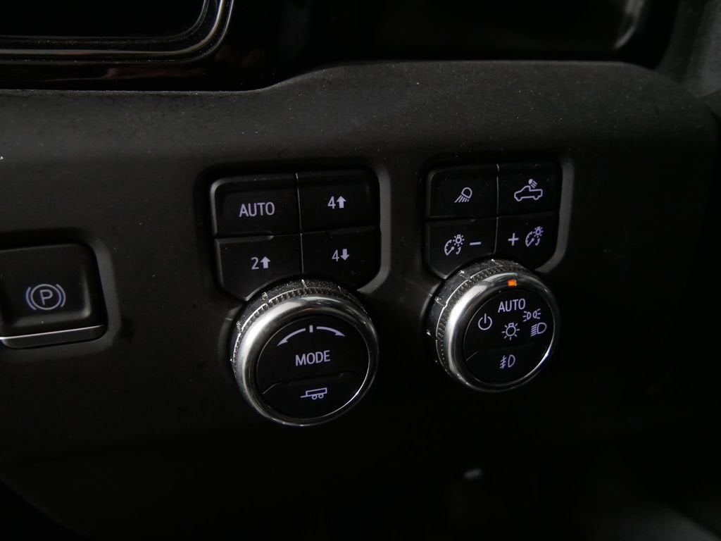 2024 GMC Sierra 3500 HD AT4