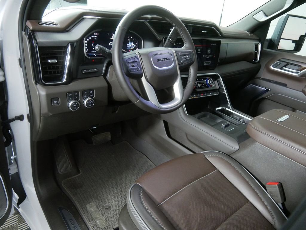 2024 GMC Sierra 3500 HD Denali