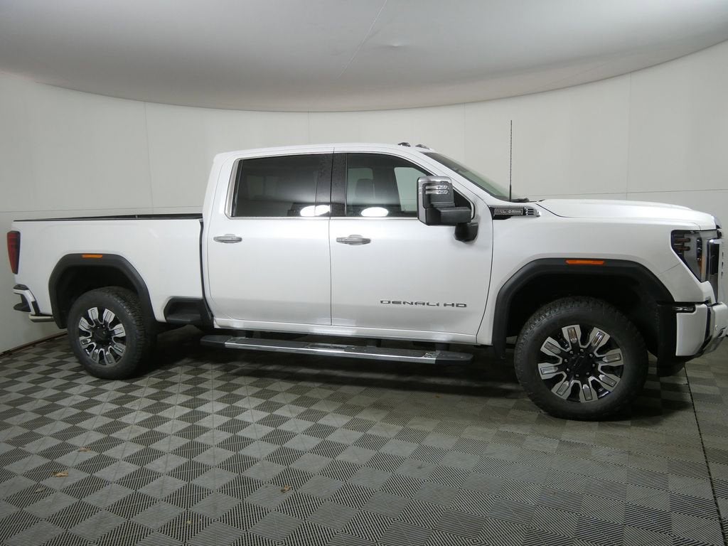 2024 GMC Sierra 3500 HD Denali