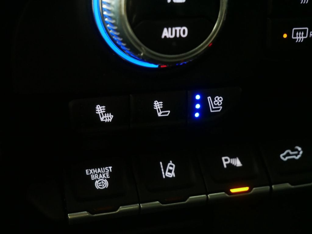 2023 GMC Sierra 3500 HD Denali