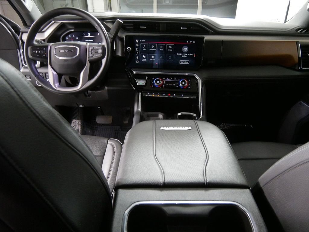 2024 GMC Sierra 3500 HD Denali