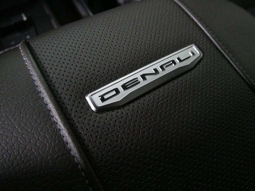 2024 GMC Sierra 3500 HD Denali