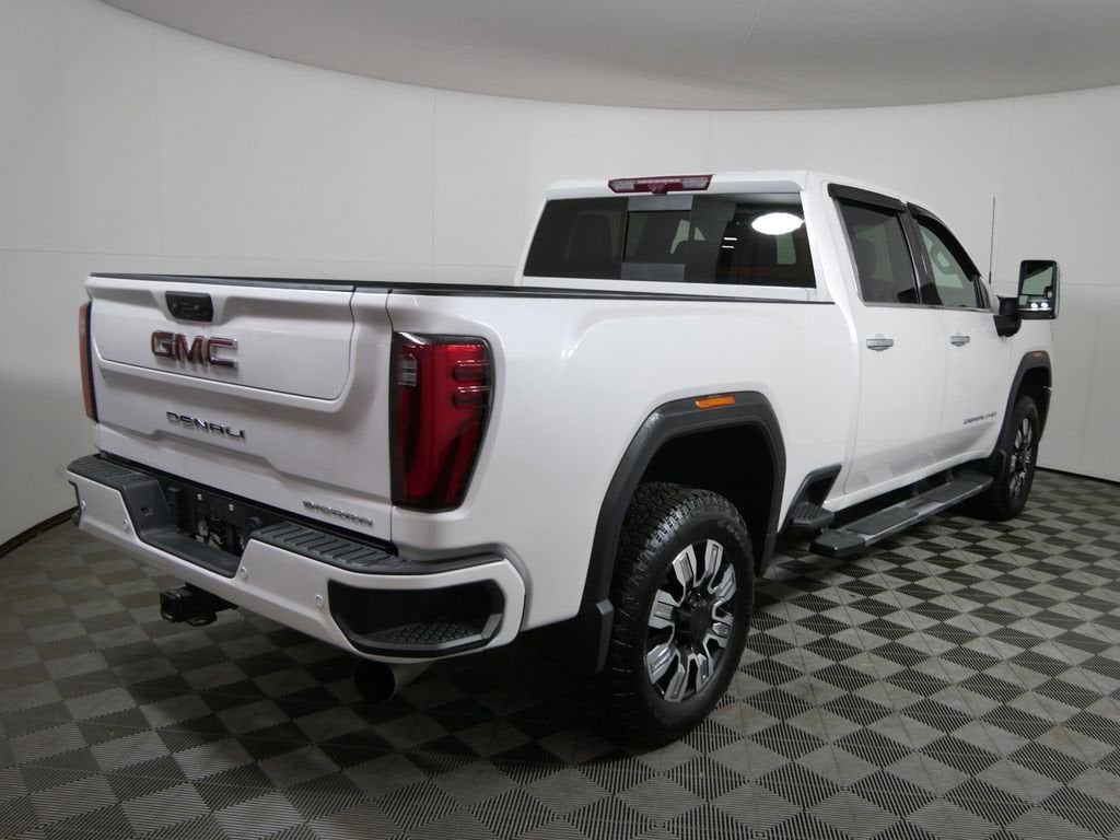2024 GMC Sierra 3500 HD Denali