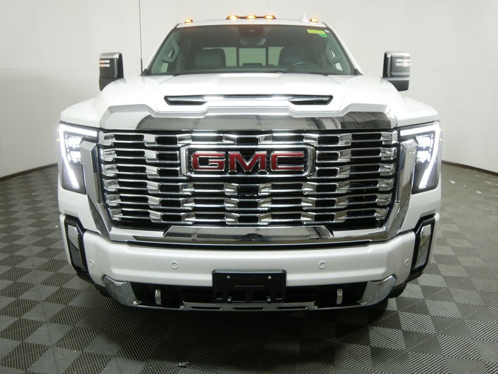 2024 GMC Sierra 3500 HD Denali