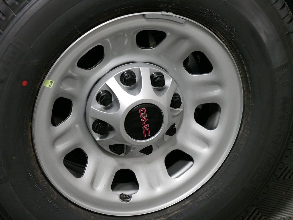 2025 GMC Sierra 3500 HD Pro