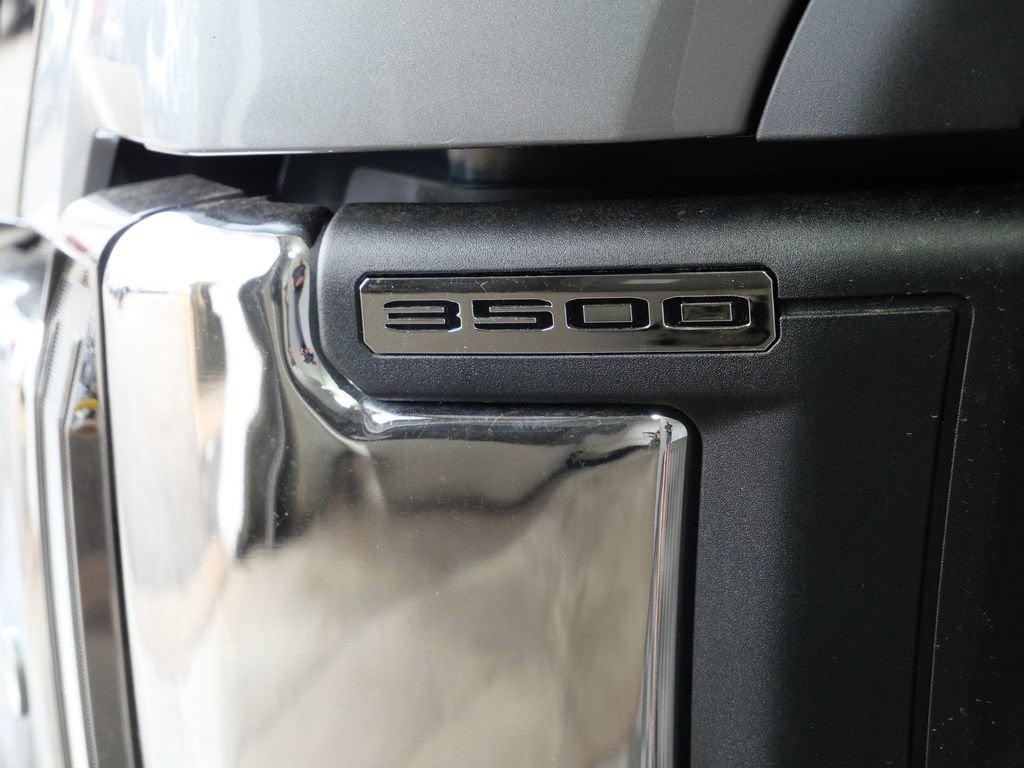 2026 GMC Sierra 3500 HD SLT