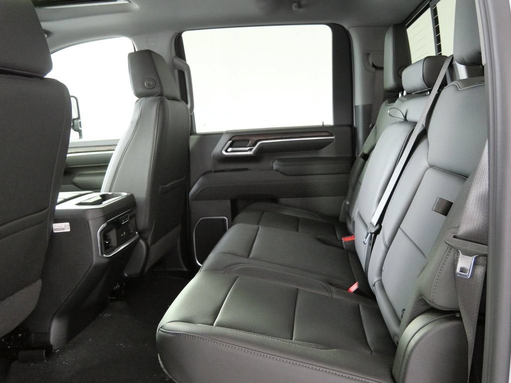 2026 GMC Sierra 3500 HD SLT