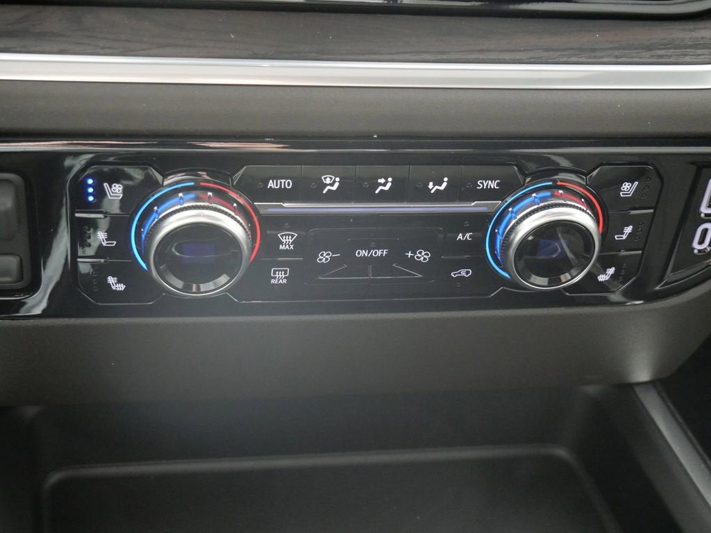 2026 GMC Sierra 3500 HD SLT