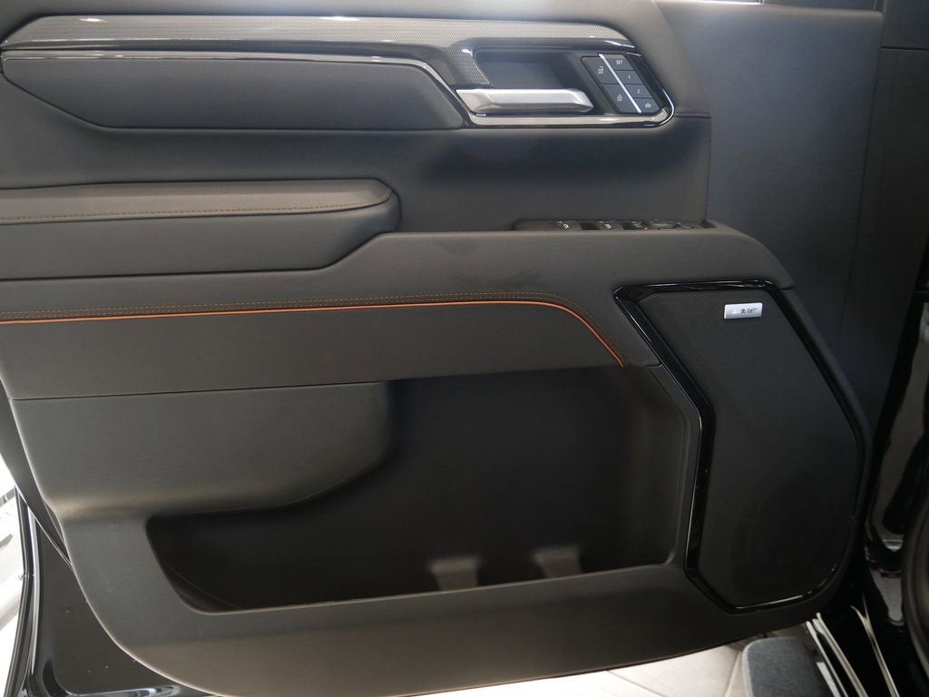 2025 GMC Sierra 3500 HD AT4