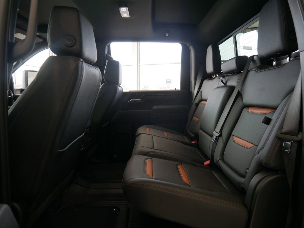 2025 GMC Sierra 3500 HD AT4