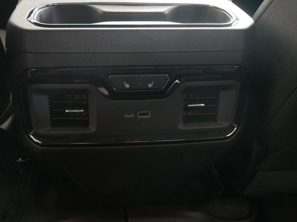 2025 GMC Sierra 3500 HD AT4