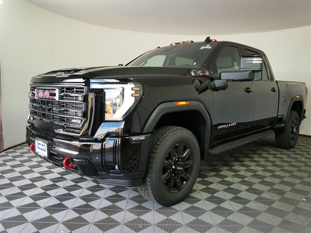 2025 GMC Sierra 3500 HD AT4
