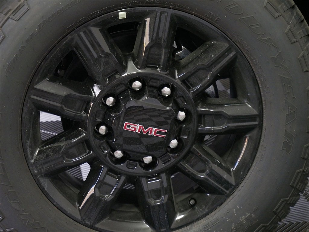 2025 GMC Sierra 3500 HD AT4