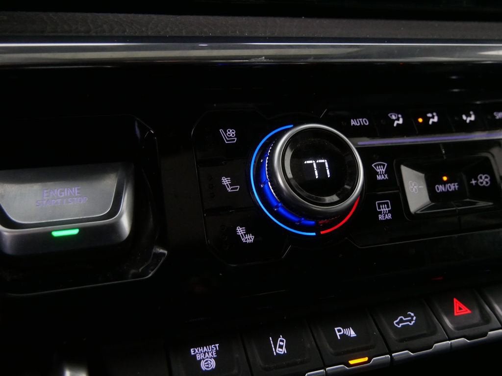 2025 GMC Sierra 3500 HD Denali